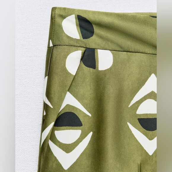 Zara Limited Edition Wide Leg Satin Pants - Size Small - Picture 4 of 7